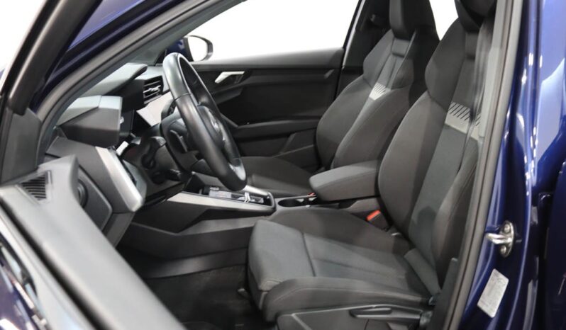 AUDI A3 Limousine 30 TFSI S LINE S TRONIC completo