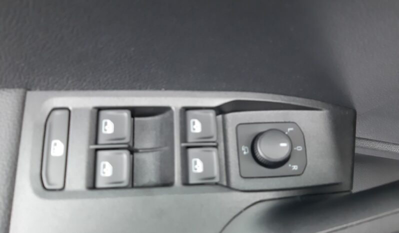 SEAT Ibiza 1.6 TDI STYLE completo