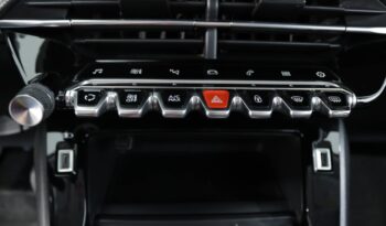 PEUGEOT 2008 1.2 PURETECH ALLURE completo