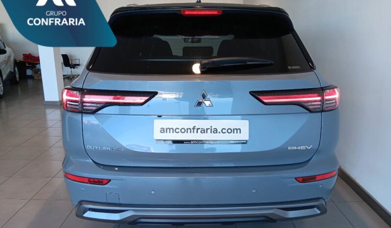 MITSUBISHI OUTLANDER 2.4 PHEV INSTYLE completo