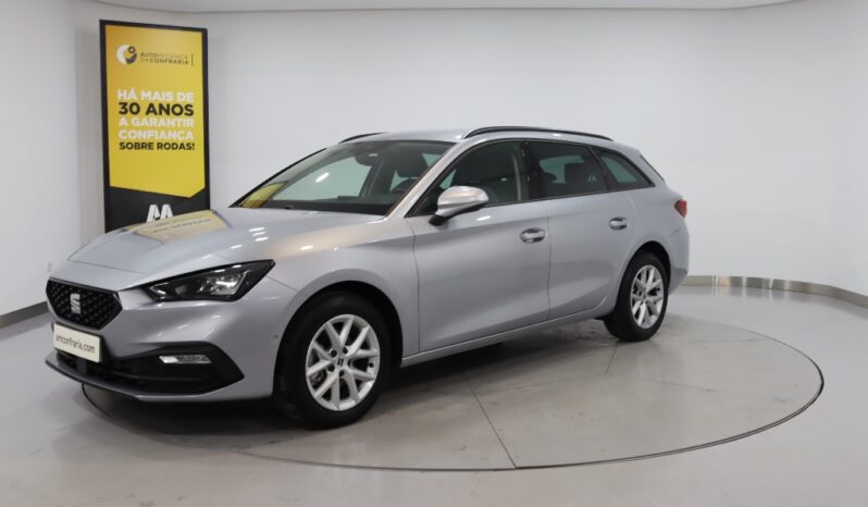 SEAT Leon Sportstourer 1.0 TSI STYLE completo