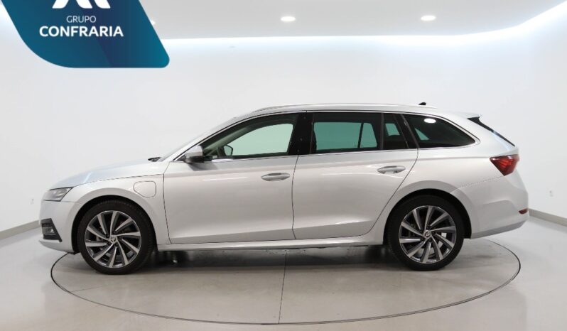 SKODA Octavia Break 1.4 TSI IV ULTRA DSG completo