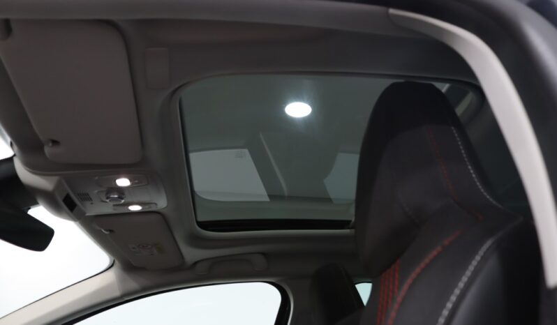 RENAULT Mégane IV Sport Tourer Fase II 1.5 BLUE DCI R.S. LINE completo