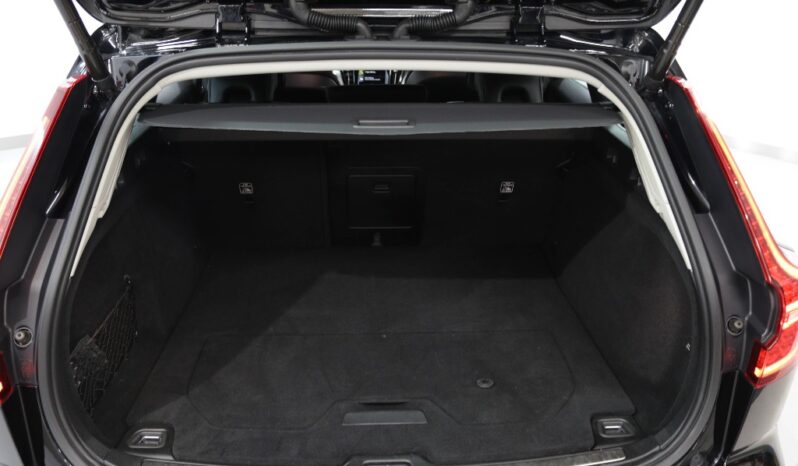 VOLVO V60 2.0 T6 AWD TE CORE completo