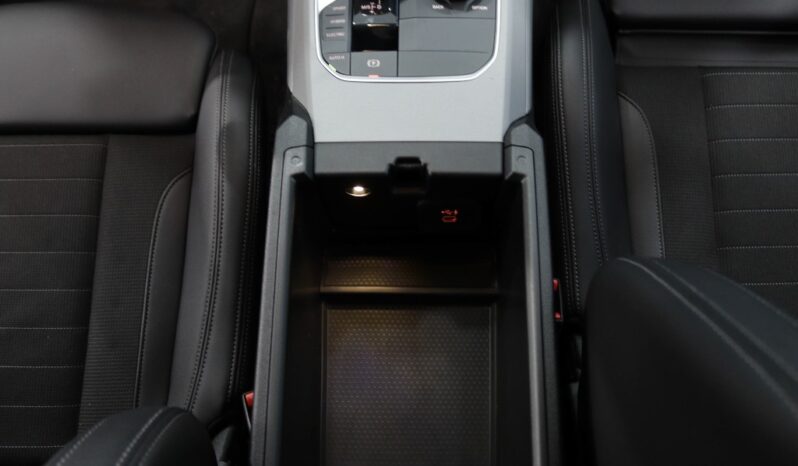 BMW Serie 320 E CORPORATE EDITION AUTO completo