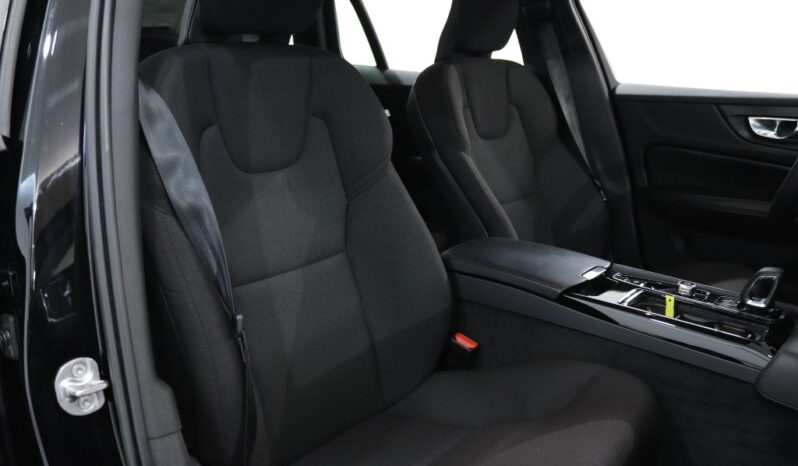 VOLVO V60 2.0 T6 AWD TE CORE completo