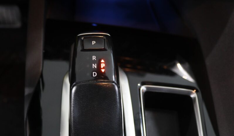 PEUGEOT 3008 1.5 BLUEHDI ACTIVE completo