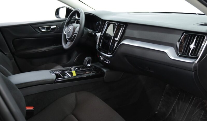 VOLVO V60 2.0 T6 AWD TE CORE completo