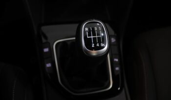 KIA Sportage 1.6 T-GDI DRIVE completo