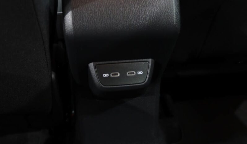 VOLKSWAGEN Polo 1.0 TSI URBAN completo