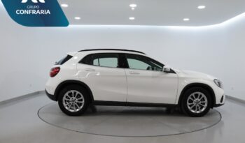 MERCEDES-BENZ Classe GLA 200 STYLE completo