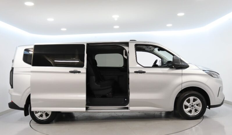 FORD TRANSIT CUSTOM KOMBI DIESEL 320 L2 2.0 ECOBLUE TREND completo