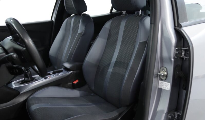 PEUGEOT 2008 1.2 PURETECH ALLURE completo