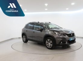 PEUGEOT 2008 1.2 PURETECH SIGNATURE