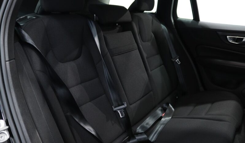 VOLVO V60 2.0 T6 AWD TE CORE completo