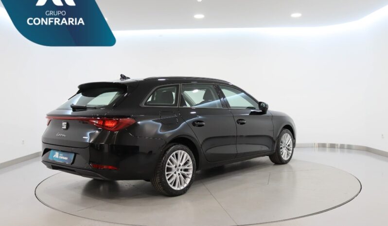 SEAT Leon Sportstourer 1.5 TSI E-HYBRID STYLE DSG completo