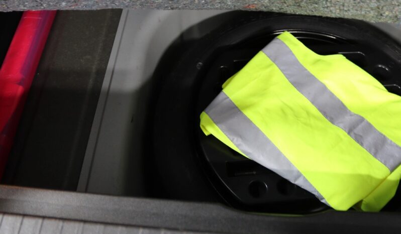 RENAULT Captur 1.5 DCI EXCLUSIVE completo