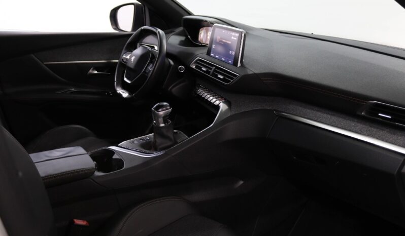 PEUGEOT 3008 1.5 BLUEHDI GT LINE completo