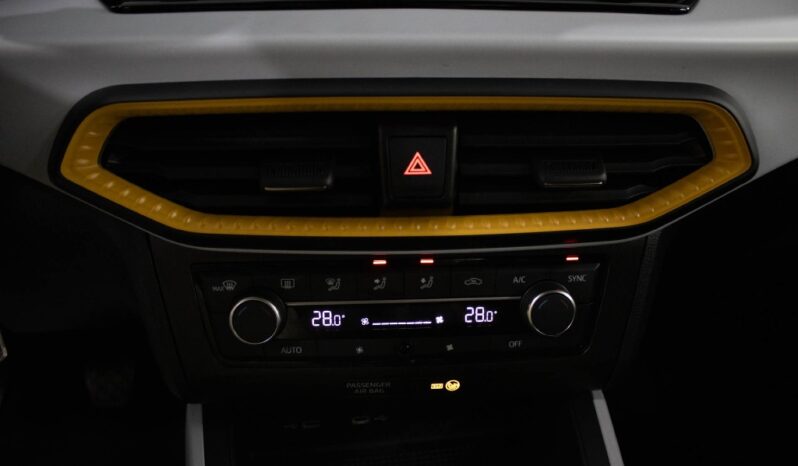 SEAT Arona 1.0 TSI STYLE completo