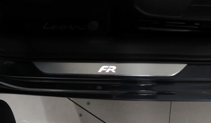 SEAT Leon Sportstourer 2.0 TDI FR DSG completo