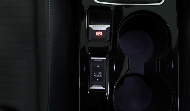 PEUGEOT 2008 1.5 BLUEHDI ALLURE completo