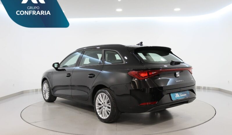 SEAT Leon Sportstourer 1.5 TSI E-HYBRID STYLE DSG completo