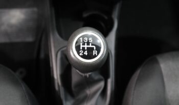 FIAT Punto 1.2 EASY S&S completo