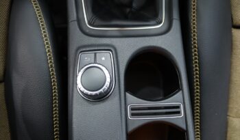 MERCEDES-BENZ Classe GLA 200 STYLE completo