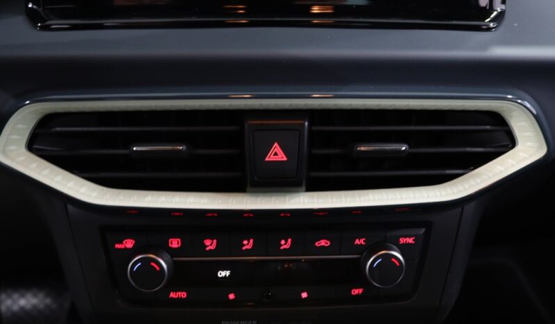 SEAT ARONA 1.0 TSI STYLE DSG completo