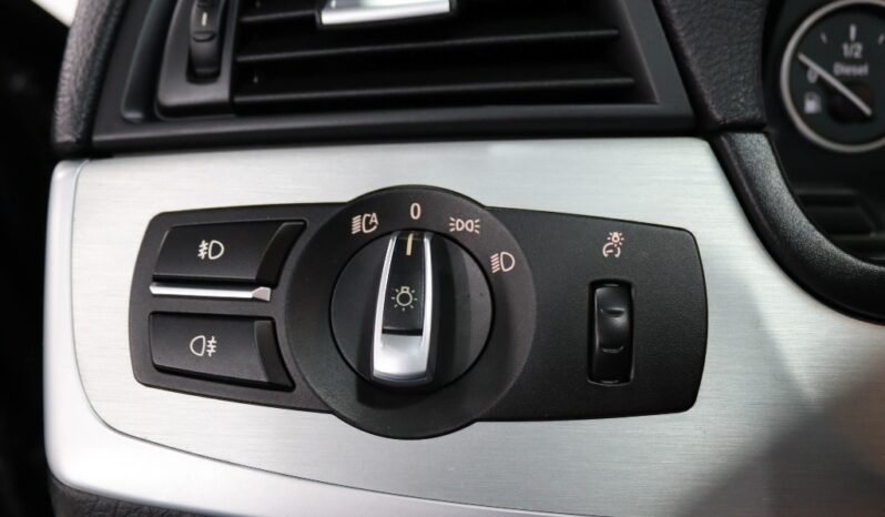 BMW Serie Touring 525 D AUTO completo