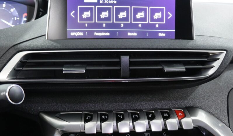 PEUGEOT 3008 1.6 BLUEHDI ALLURE completo