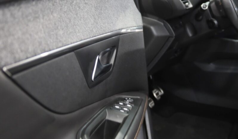 PEUGEOT 3008 1.5 BLUEHDI GT LINE completo