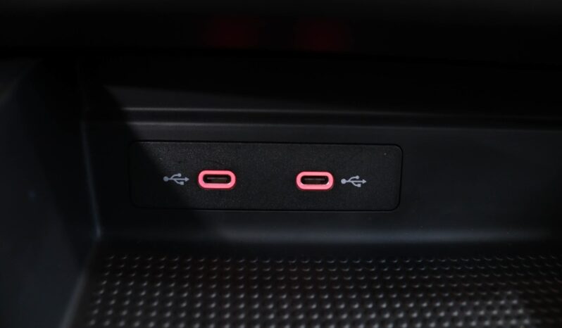 SEAT Ibiza 1.0 TSI STYLE completo