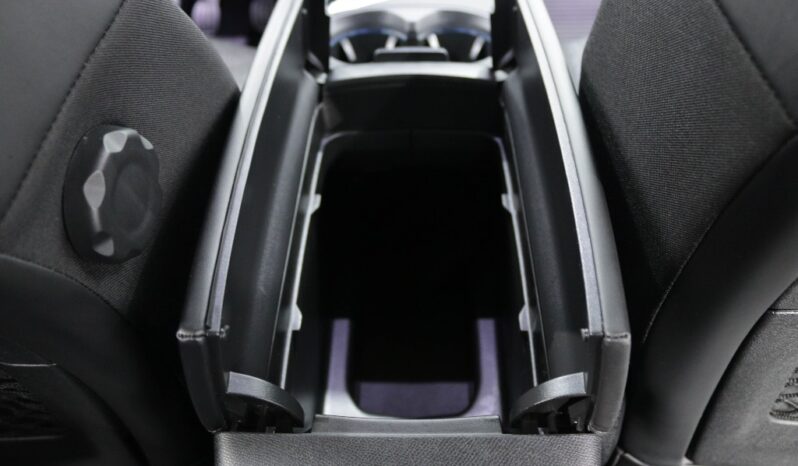 PEUGEOT 3008 1.6 BLUEHDI ALLURE completo