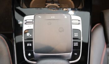 MERCEDES-BENZ Classe A 180 D AMG LINE AUT. completo