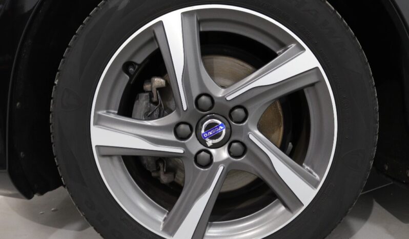 VOLVO V40 2.0 D2 R-DESIGN completo