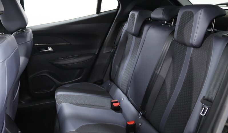 PEUGEOT 2008 1.5 BLUEHDI ALLURE completo