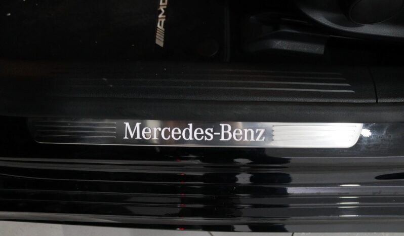 MERCEDES-BENZ Classe A 180 D AMG LINE AUT. completo