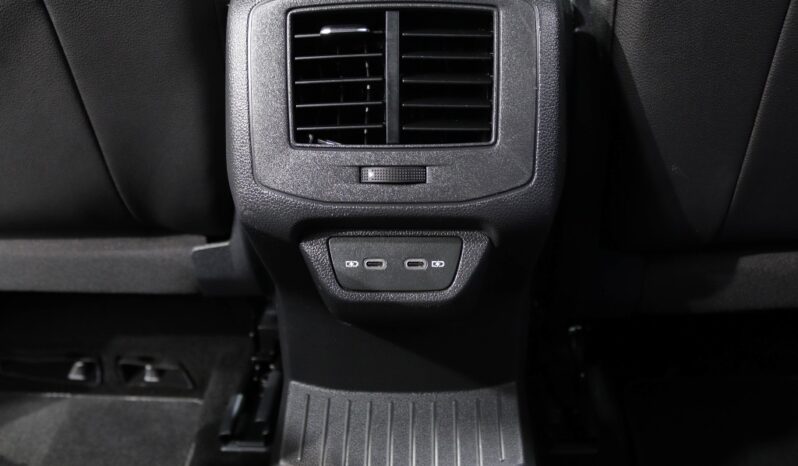 VOLKSWAGEN T-Roc 1.5 TSI R-LINE DSG completo