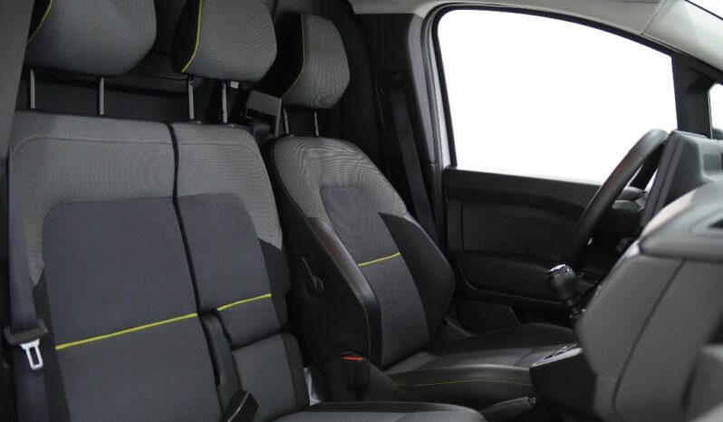 RENAULT Kangoo Van 1.5 BLUE DCI L1 ADCE completo