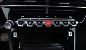 PEUGEOT 2008 1.2 HYBRID ALLURE E-DCS6 completo