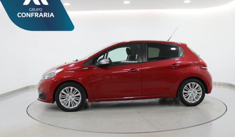 PEUGEOT 208 1.2 PURETECH STYLE completo