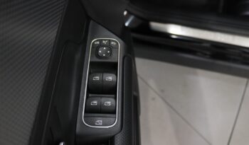 MERCEDES-BENZ Classe GLA 180 D completo
