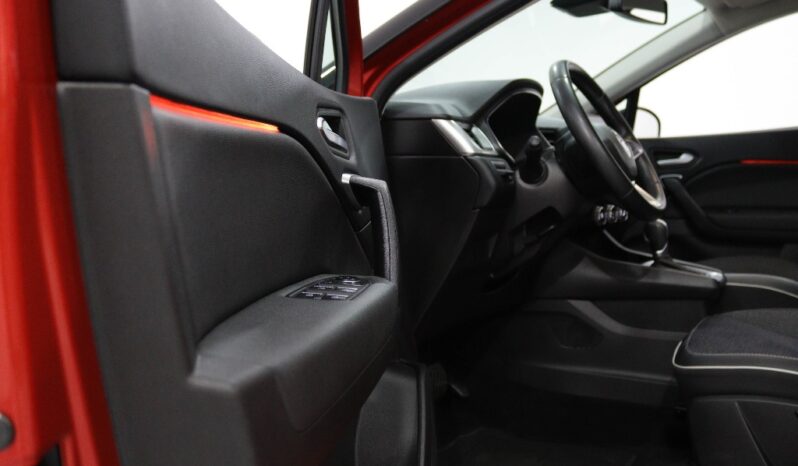 RENAULT Captur 1.6 E-TECH PLUG-IN HYBRID TECHNO completo