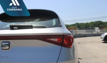 SEAT Leon Sportstourer 2.0 TDI STYLE completo