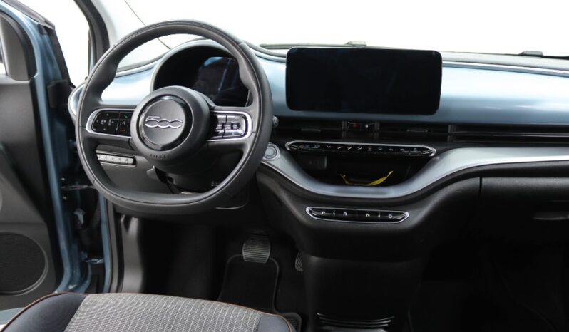 FIAT 500 42 kWh ICON completo