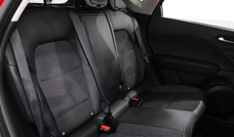 RENAULT Captur 1.6 E-TECH PLUG-IN HYBRID TECHNO completo