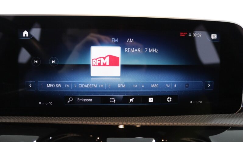 MERCEDES-BENZ Classe A 180 D AMG LINE AUT. completo