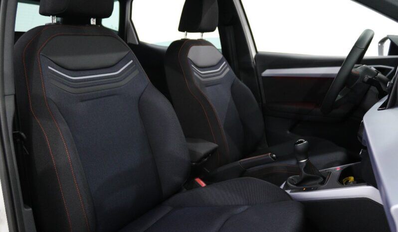 SEAT ARONA 1.0 TSI FR completo
