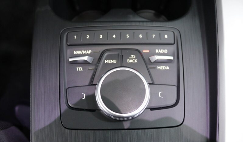AUDI A4 Avant 2.0 TDI ADVANCE S TRONIC completo